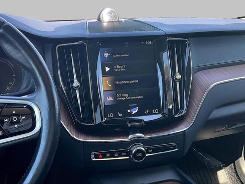 Used 2019 Volvo XC60 T8 Inscription w/ Advanced Package AWD/4WD image 6