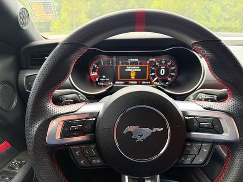 Used 2021 Ford Mustang GT Premium w/ GT Performance Package RWD image 18