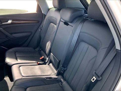 Used 2019 Audi Q5 2.0T Premium Plus w/ Premium Plus Package AWD/4WD image 20