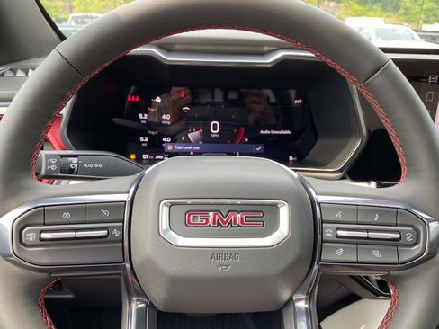 New 2026 GMC Canyon AT4X image 15