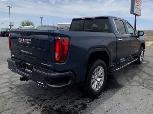 Used 2023 Cadillac Escalade Sport AWD/4WD image 8