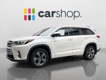 Used 2017 Toyota Highlander Limited Platinum