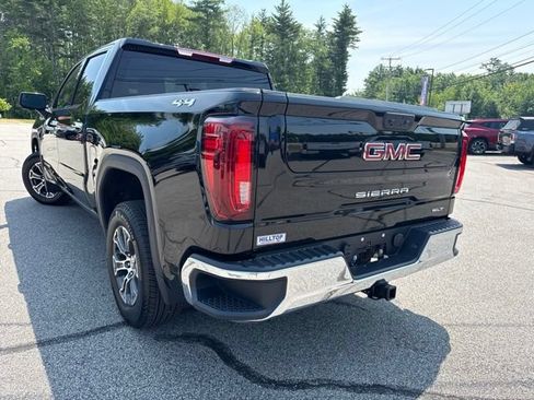 Used 2026 GMC Sierra 1500 SLT AWD/4WD image 9