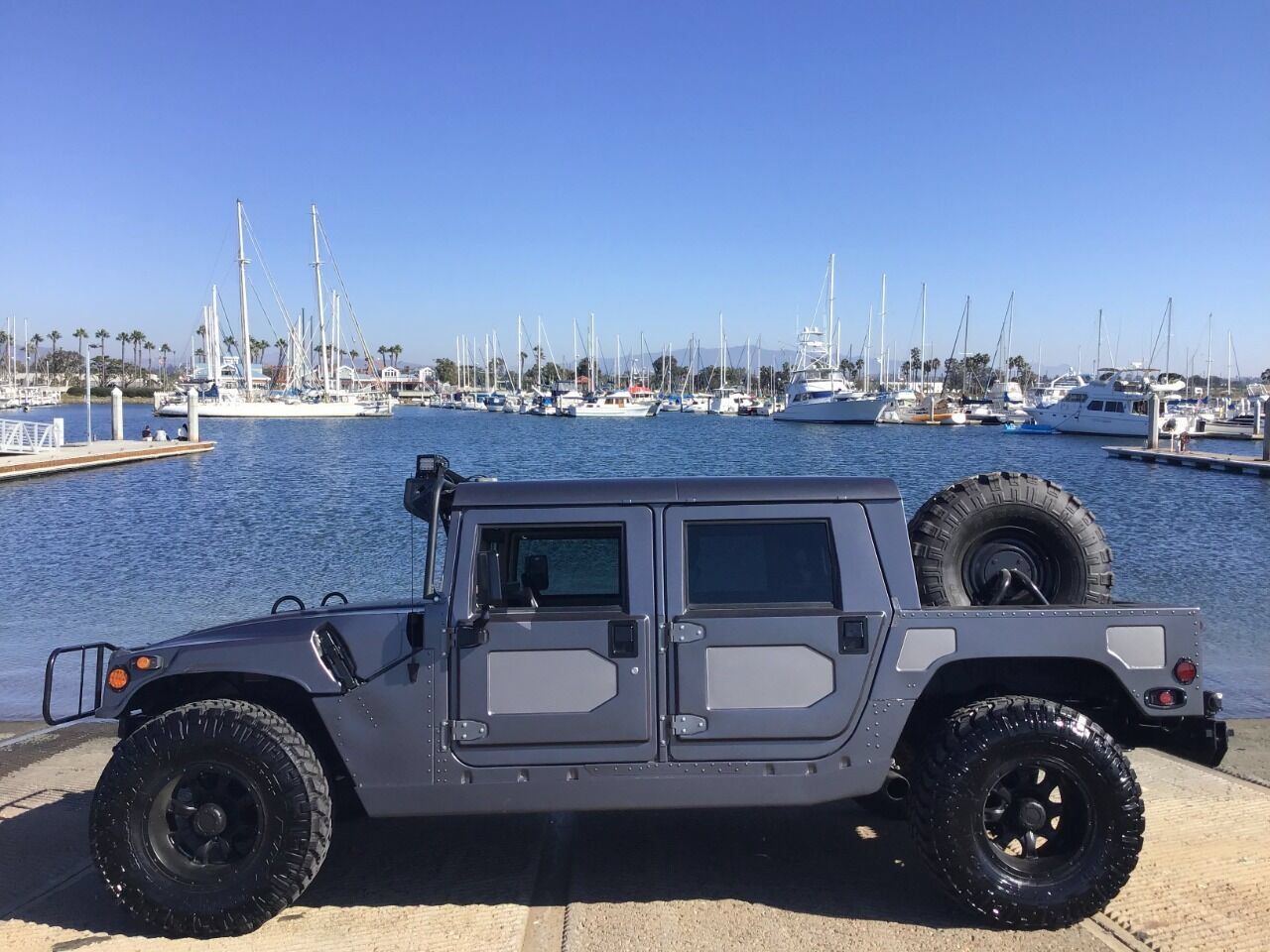 Used 1993 HUMMER H1 4-Door Hard Top AWD/4WD image 4