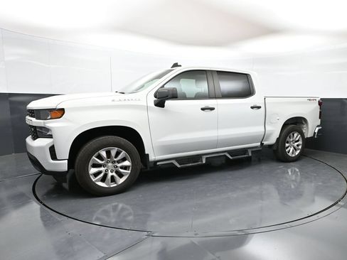 Used 2022 Chevrolet Silverado 1500 Custom AWD/4WD image 29