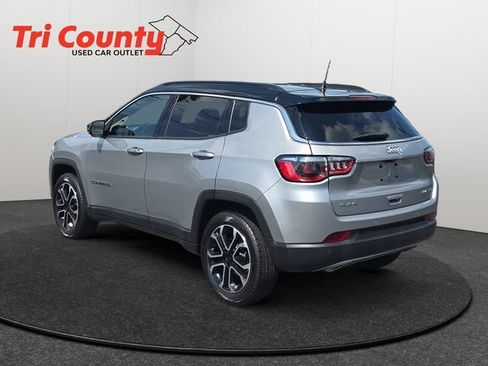 Used 2023 Jeep Compass Limited AWD/4WD image 6