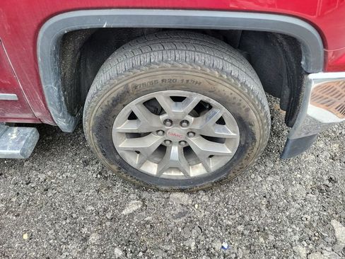 Used 2018 GMC Sierra 1500 SLT image 2