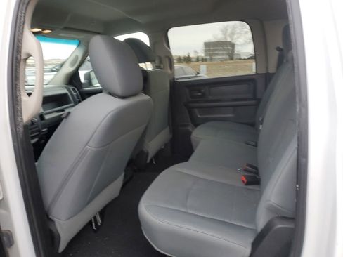 Used 2017 RAM 1500 Express w/ Express Value Package image 29