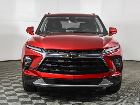 Used 2024 Chevrolet Blazer LT w/ Convenience Package FWD image 9