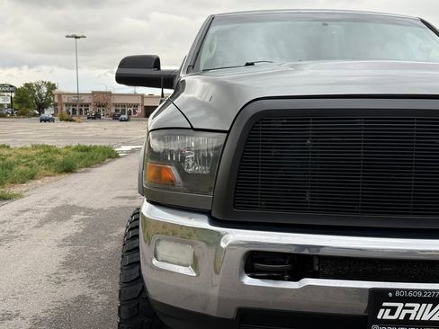 Used 2011 RAM 3500 SLT w/ Protection Group AWD/4WD image 6