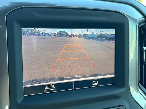 Used 2025 Chevrolet Silverado 2500 Custom w/ Custom Value Package image 28