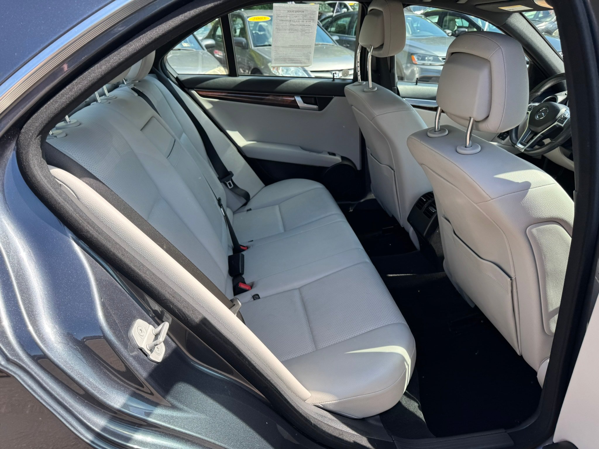 Used 2014 Mercedes-Benz C 250 Sedan image 12
