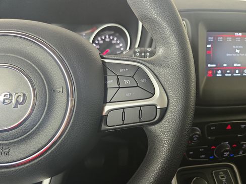 Used 2019 Jeep Compass Sport image 16