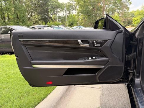 Used 2016 Mercedes-Benz E 400 Cabriolet image 19