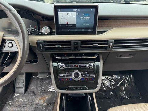 Used 2022 Lincoln Corsair Reserve w/ Equipment Group 201A image 25