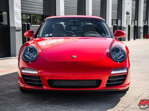 Used 2011 Porsche 911 Carrera 4S image 15