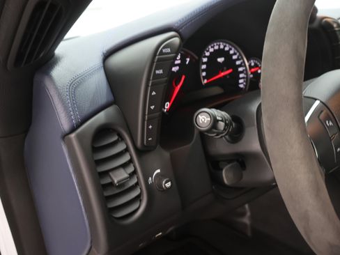 Used 2013 Chevrolet Corvette Grand Sport w/ 4LT Preferred Equipment Group RWD image 33