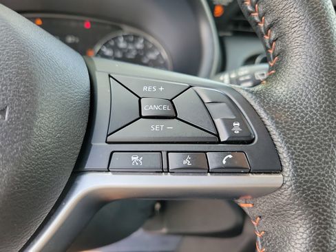 Used 2023 Nissan Kicks SR w/ SR Premium Package image 17