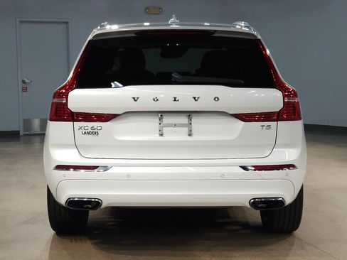 Used 2021 Volvo XC60 T5 Inscription w/ Protection Package FWD image 6