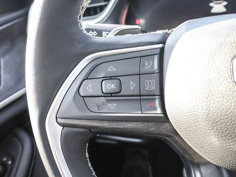 New 2025 Jeep Grand Cherokee Limited image 25