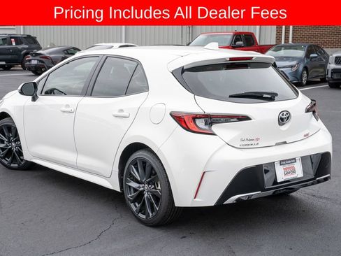 Certified 2025 Toyota Corolla XSE FWD image 3