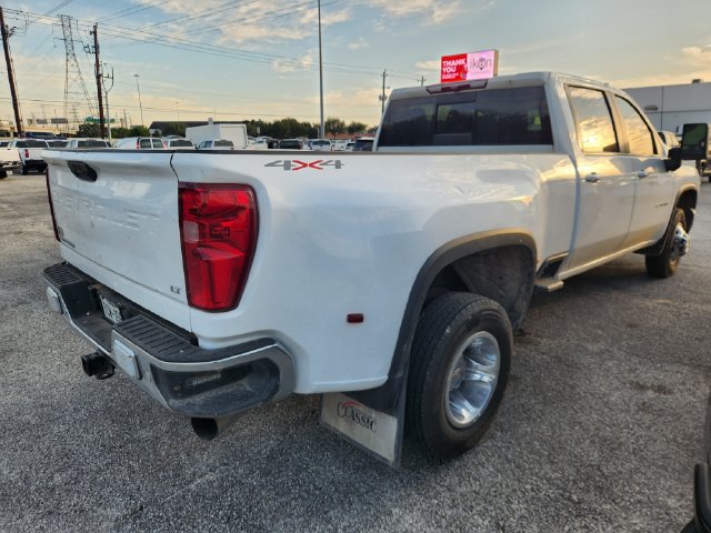 Used 2024 Chevrolet Silverado 3500 LT w/ Safety Package AWD/4WD image 4