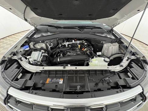 New 2026 Ford Explorer Active w/ Active Comfort Package RWD image 32