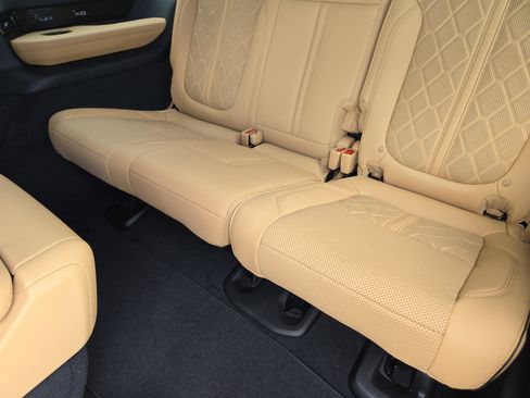 New 2026 Jeep Grand Wagoneer Summit AWD/4WD image 22