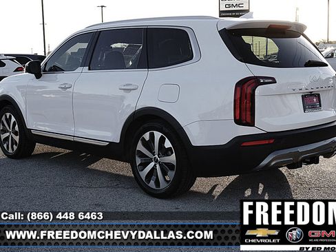 Used 2022 Kia Telluride EX w/ EX Premium Package image 38