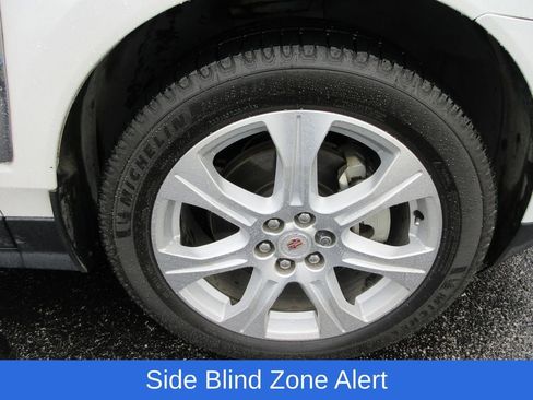 Used 2016 Cadillac SRX Performance w/ Driver Awareness Package image 9