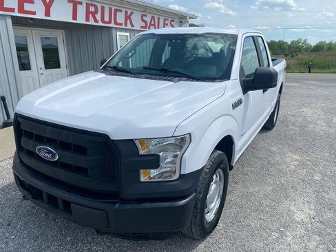 Used 2015 Ford F150 XL image 3