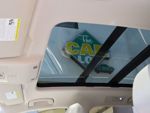 Used 2019 Volkswagen Tiguan SE w/ Panoramic Sunroof Package AWD/4WD image 56