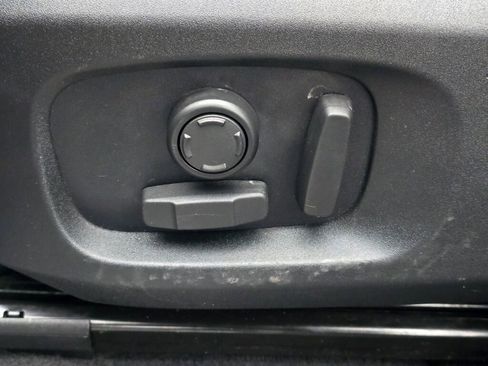 Used 2017 Land Rover Range Rover Evoque SE image 22