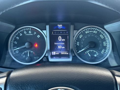 Used 2020 Toyota Tacoma SR5 AWD/4WD image 23
