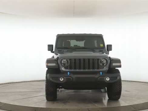 Used 2025 Jeep Wrangler Unlimited Rubicon 4xe w/ Safety Group image 12