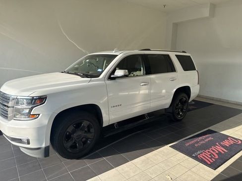 Used 2018 Chevrolet Tahoe Premier RWD image 1