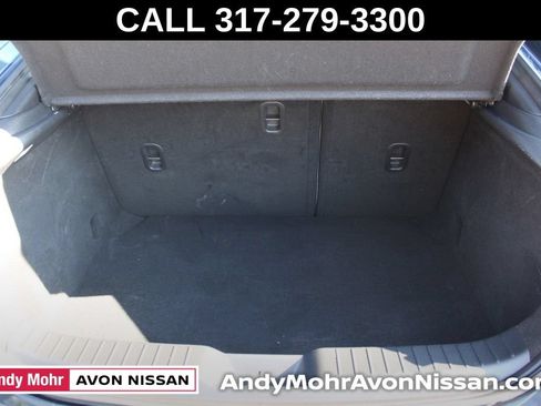 Used 2024 MAZDA MAZDA3 s FWD image 10
