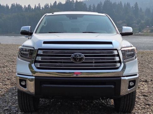 Used 2018 Toyota Tundra Limited AWD/4WD image 7