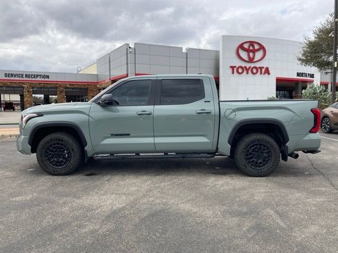 Used 2025 Toyota Tundra SR5 w/ SR5 Premium Package image 7