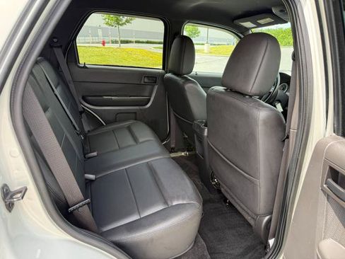 Used 2009 Ford Escape XLT AWD/4WD image 18