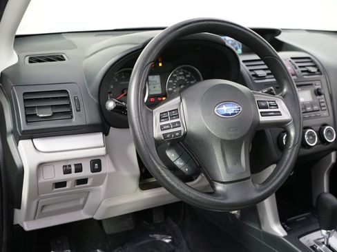 Used 2015 Subaru Forester 2.5i Premium w/ All-Weather Package AWD/4WD image 11