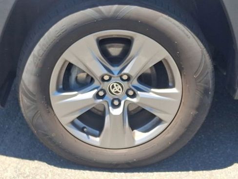Certified 2024 Toyota RAV4 XLE AWD/4WD image 8