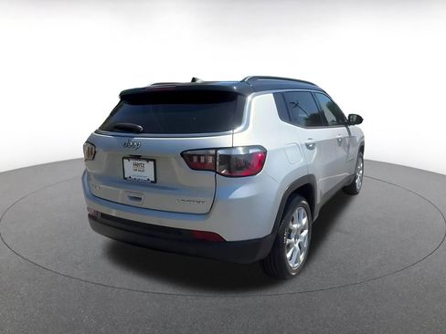Used 2025 Jeep Compass Limited AWD/4WD image 15