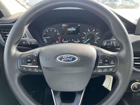 Certified 2022 Ford Escape S image 15
