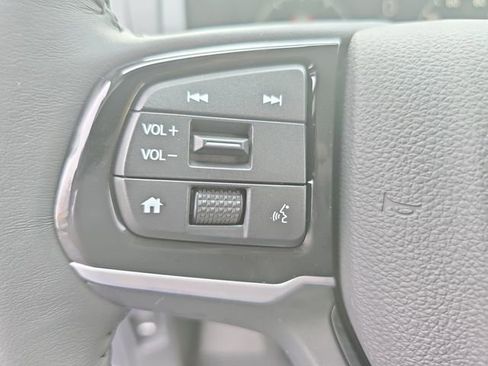 New 2026 Honda Odyssey Touring image 17