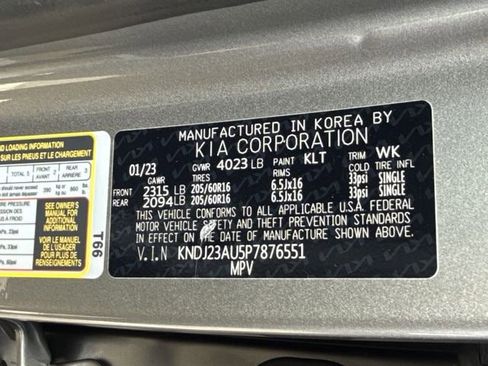 Used 2023 Kia Soul LX w/ Option Group 015 FWD image 31