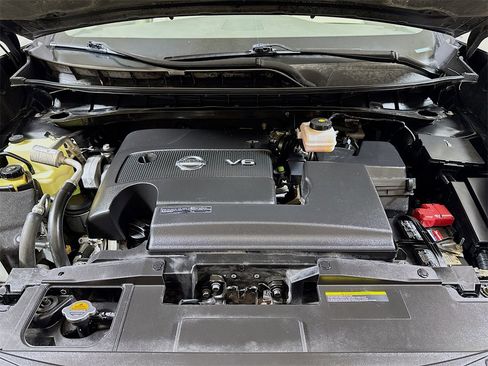 Used 2018 Nissan Murano SL w/ Cargo Package image 29