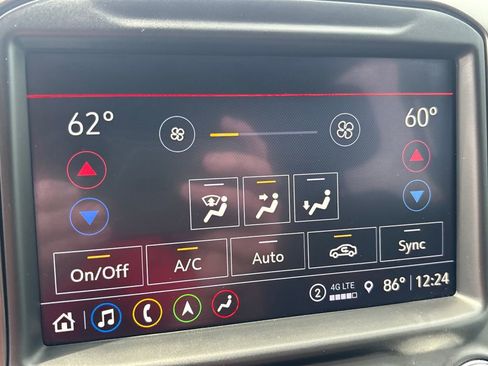 Certified 2021 GMC Sierra 1500 AT4 w/ AT4 Value Package AWD/4WD image 38