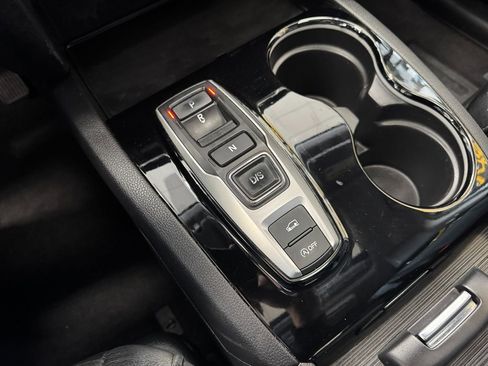 Used 2019 Honda Pilot Touring image 35