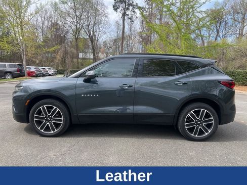 Certified 2020 Chevrolet Blazer LT FWD image 3